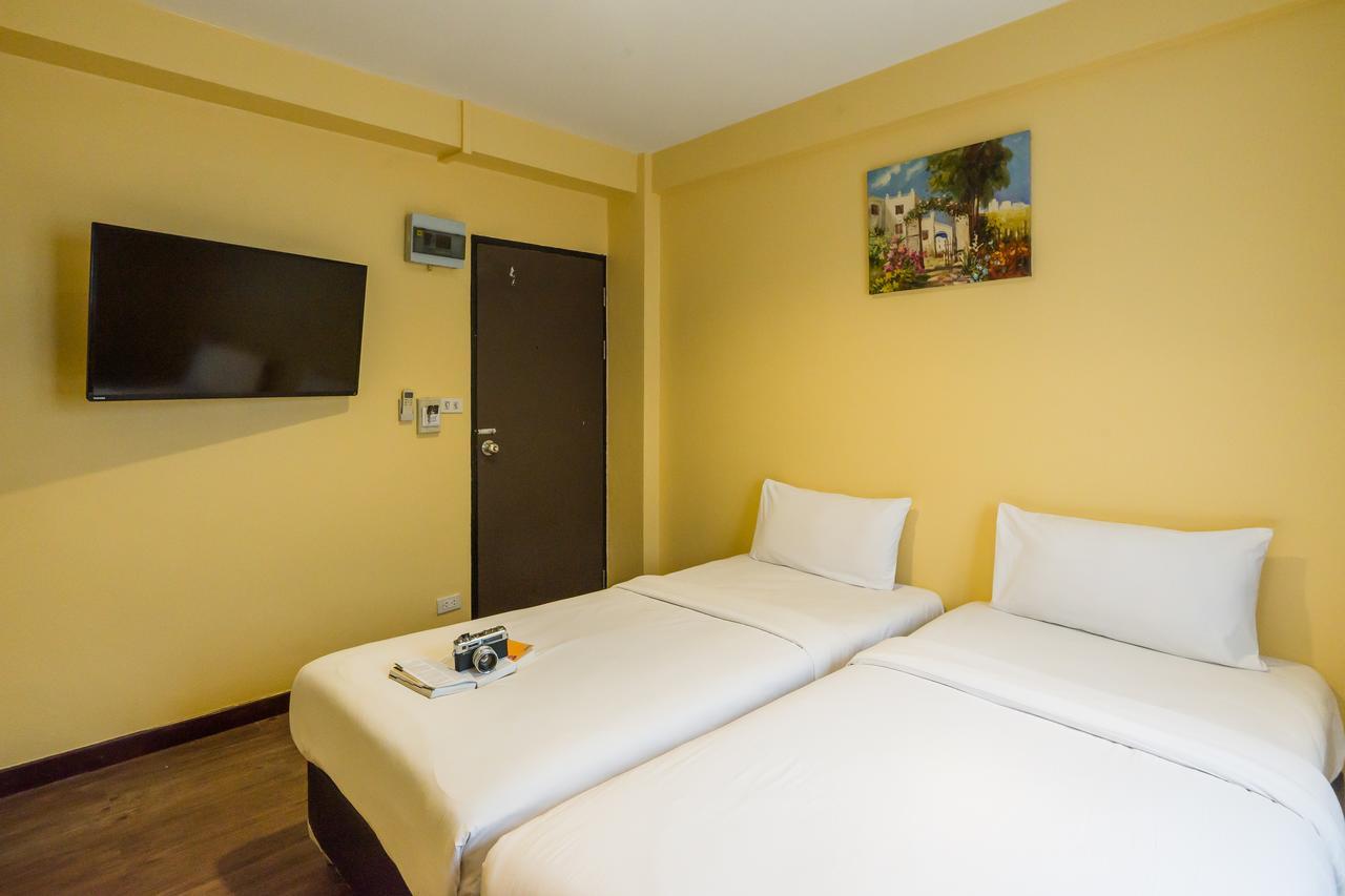 The Corner Ratchada Hotel Bangkok Luaran gambar